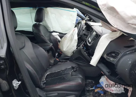 2015 Dodge Dart Gt z USA, uszkodzony, nr VIN 1C3CDFEB4FD346525